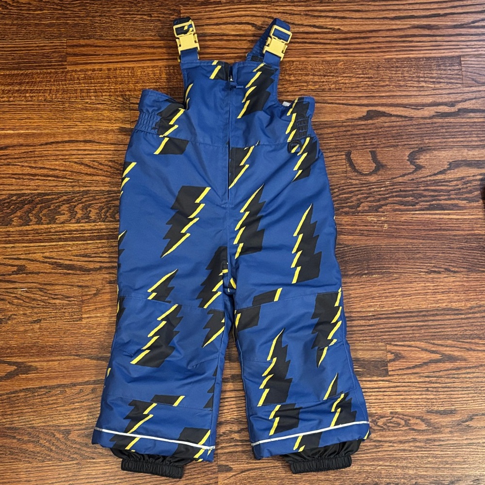 Hanna Andersson Insulated Snow Bib in Lightning Bolt, 3T (90 cm)